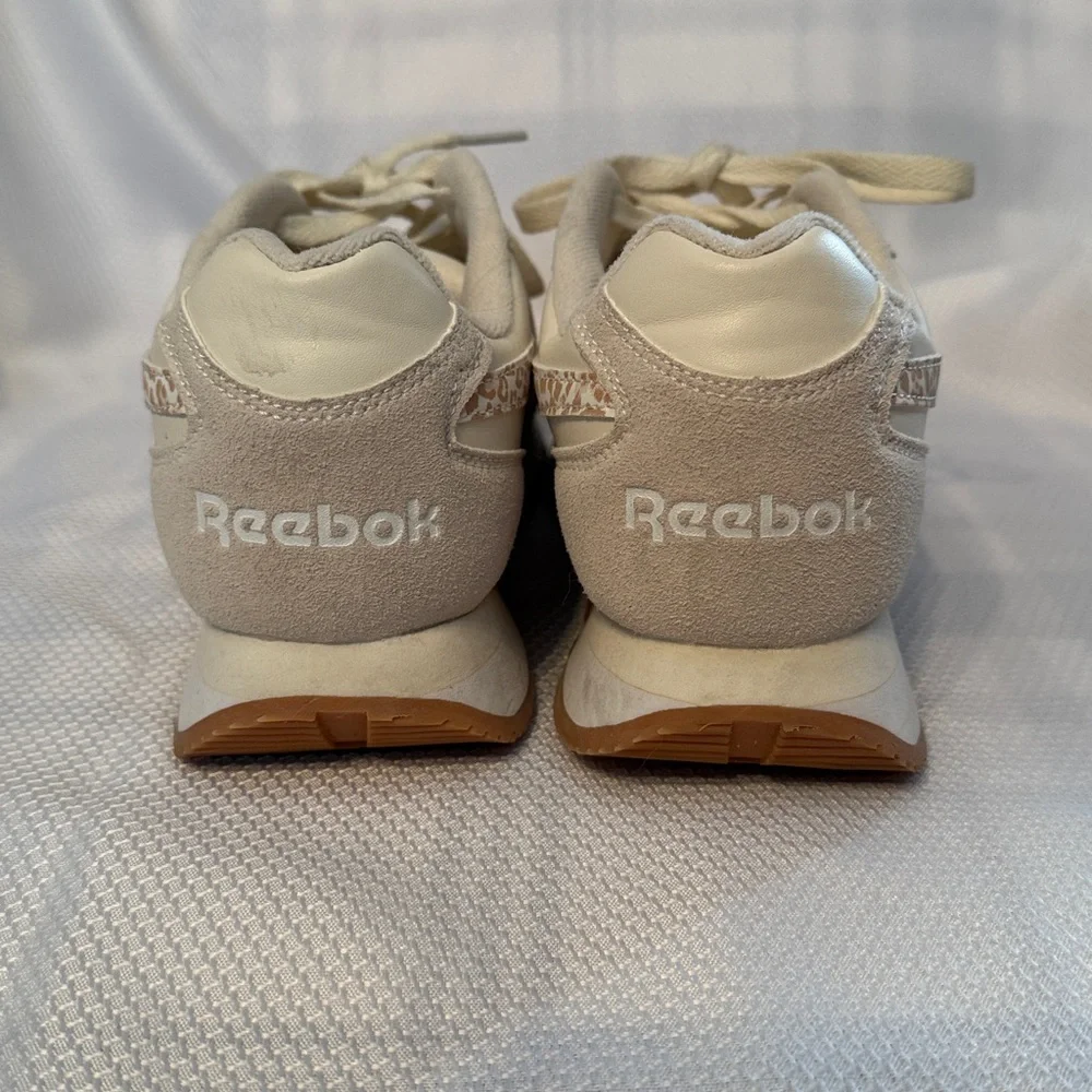 Reebok‎ Women's Cream and Leopard Patterned Sneakers Mixed Material SZ 8 Women’s - Picture 4 of 8